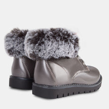 Carregar imagem no visualizador da galeria, Botas de couro envernizado feminino prata metálico