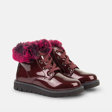 Carregar imagem no visualizador da galeria, Botas de couro envernizado para meninas