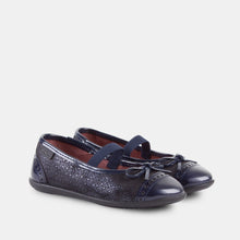 Load image into Gallery viewer, Girl's Navy Patent Leather Ballet Pumps