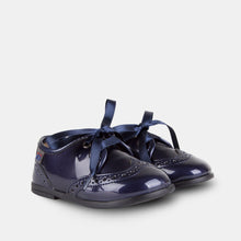 Cargar imagen en el visor de la galería, Bebés zapatos de charol marino