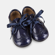 Cargar imagen en el visor de la galería, Bebés zapatos de charol marino