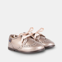 Load image into Gallery viewer, Babies Taupe Patent Leather Shoes