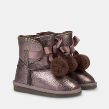 Load image into Gallery viewer, Babies Lead Ribbon Pompom Australian Boots