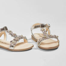 Load image into Gallery viewer, Girl's Metallic Flowers Leather Sandals