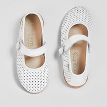 Load image into Gallery viewer, Girl's White Washable Leather Mary Jane