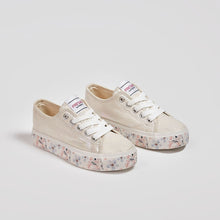 Load image into Gallery viewer, Girl's Metallic White Flowers Sneakers