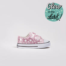 Load image into Gallery viewer, Babies Pink Stars Sneakers