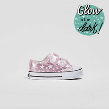 Load image into Gallery viewer, Babies Pink Stars Sneakers